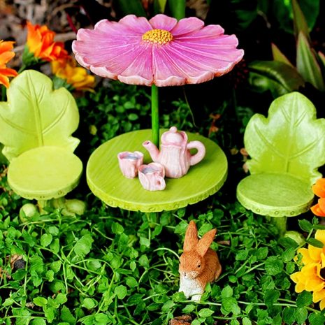 Fairy Figurine Set with Furniture & Tea Set 3